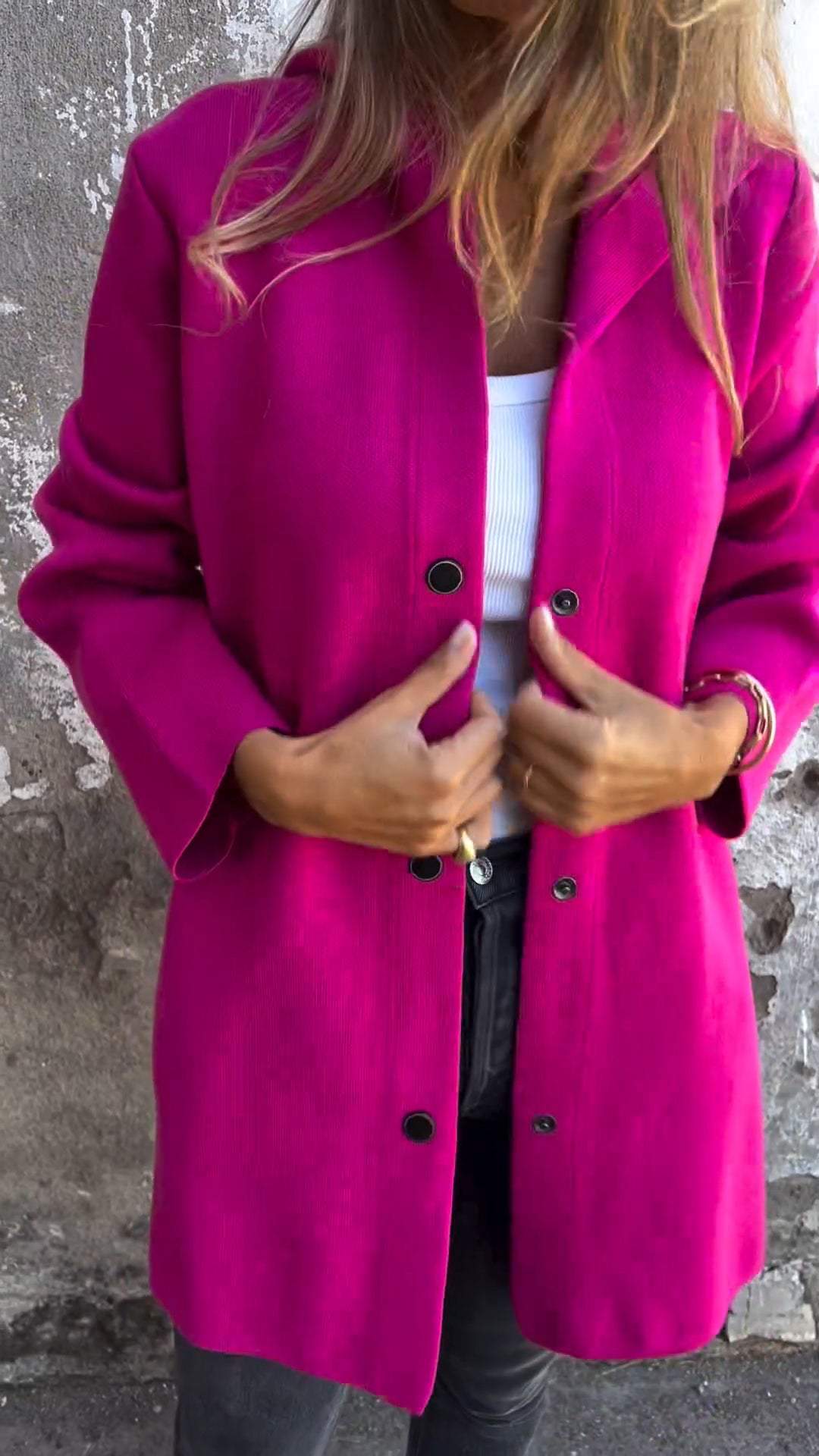 Elle | Veste à capuche décontractée à simple boutonnage