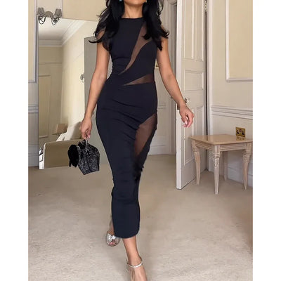 Nyxella - Robe Midi Unie à Découpes